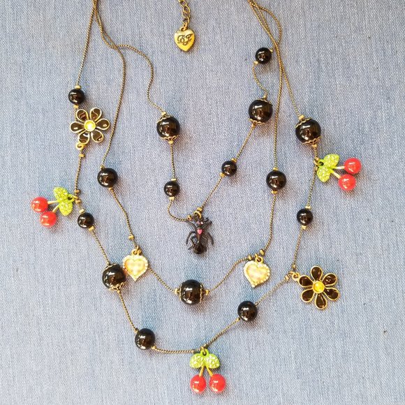 🕷️🍒Betsey Johnson Vintage 3-Chain Necklace - EPC🍒🕷️ - Picture 3 of 15